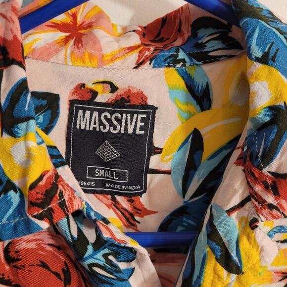 Massive Flamingo Hawaiian Shirt Mens Small - Fun Print Dadcore Nerdy Hipster - Picture 8 of 10